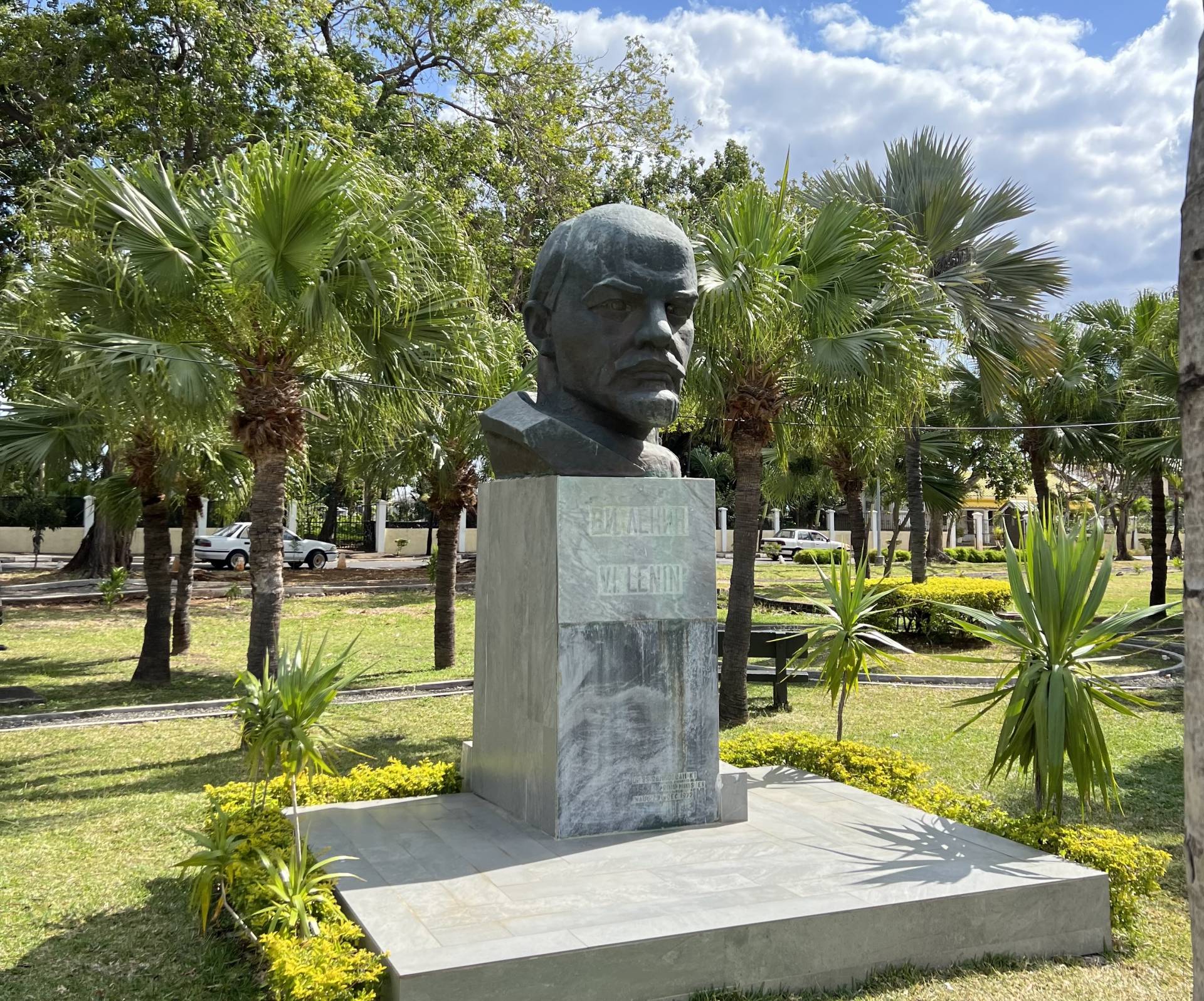 Памятник Ленину на Маврикии