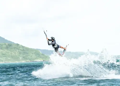 Cours de kitesurf au Morne — PKM